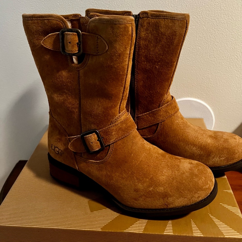 COPY - UGG Chaney Boot